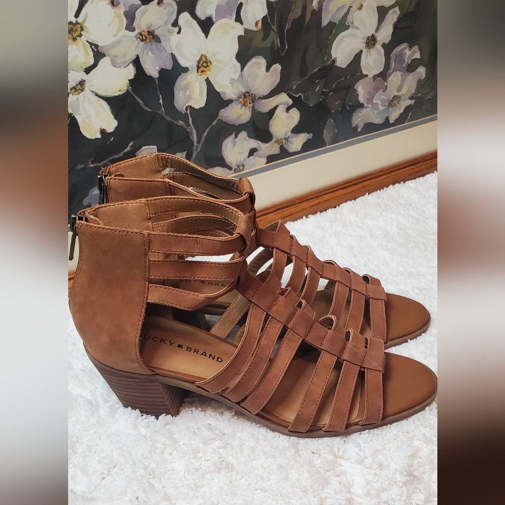 Lucky Brand Women's Brown Strappy Sandals
